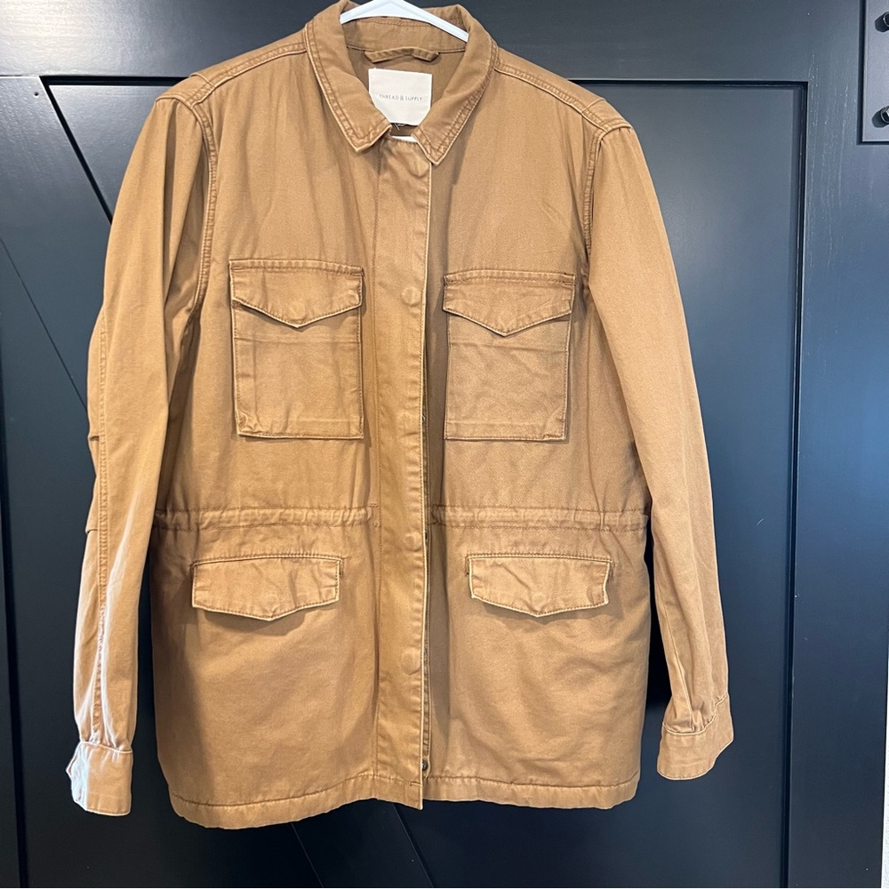 Thread & Supply Women’s Caramel Cargo Jacket Size Large